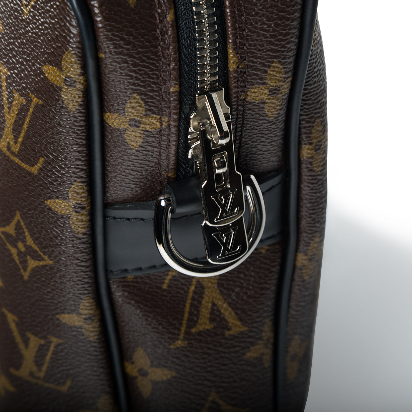 LV Monogram Macassar Porte Documents Voyage PM