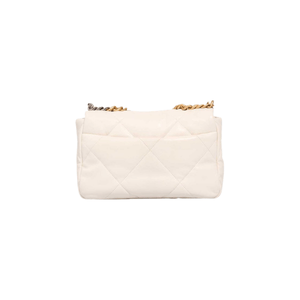 CHANEL 19 Flap Bag Lamb (White)