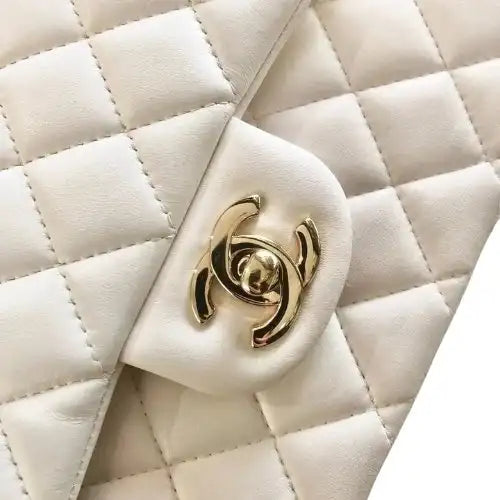 CHANEL Flap Bag Grained Calfskin White